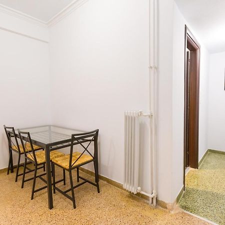 Apartment At Metaxourgio 1 Bed 2 Pers Atenas Exterior foto
