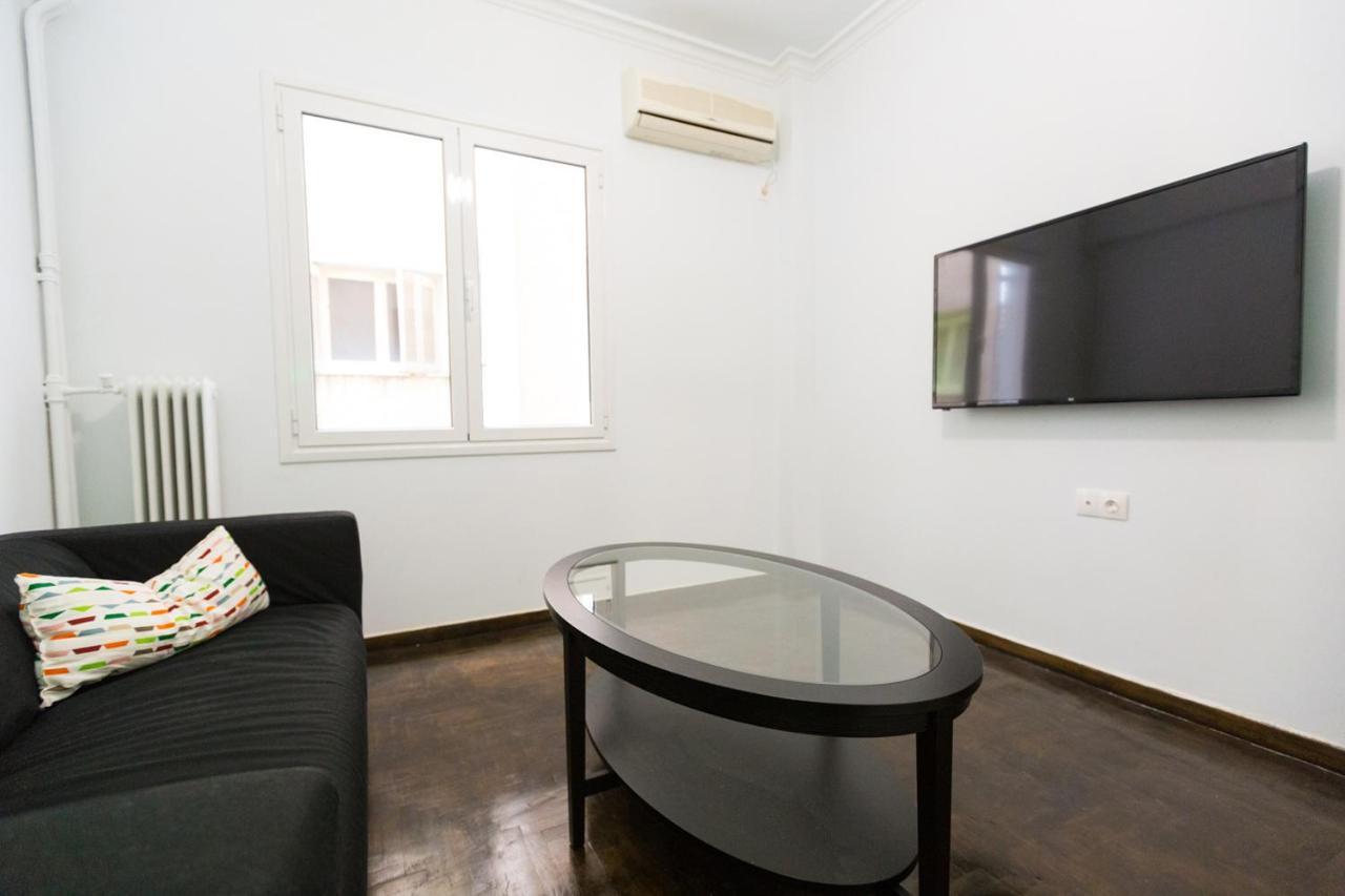 Apartment At Metaxourgio 1 Bed 2 Pers Atenas Exterior foto